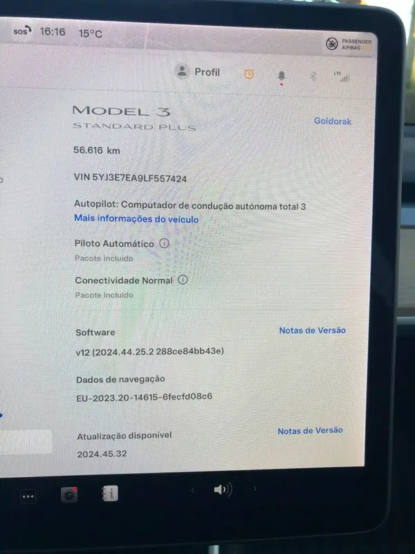 Tesla Model 3 Standard Range Plus RWD 32