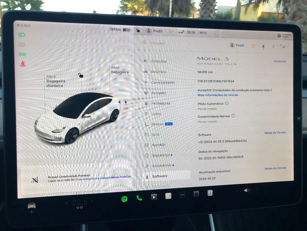 Tesla Model 3 Standard Range Plus RWD 33