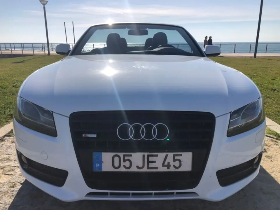 Audi A5 2.0 TDi • NACIONAL • Revisões Marca • Jantes 19 - S-line 1