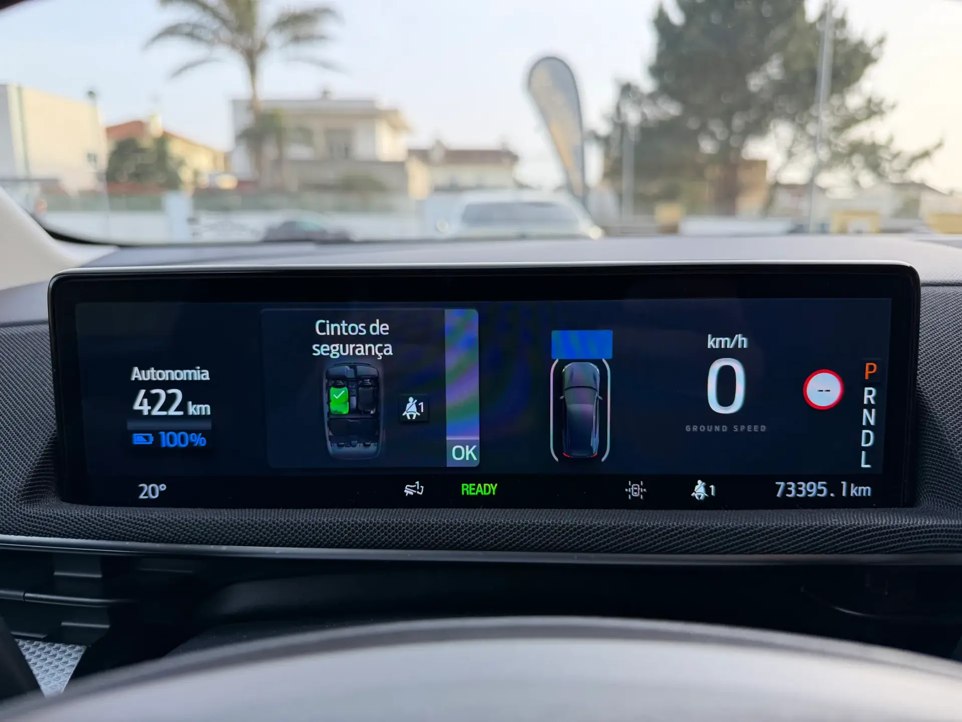 Ford Mustang Mach-E Standard • 75,7 kWh • 294 CV 38