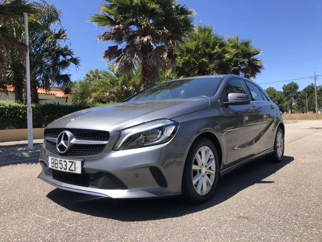 Mercedes-Benz A 180 CDI BlueEFFICIENCY Edition Style 1