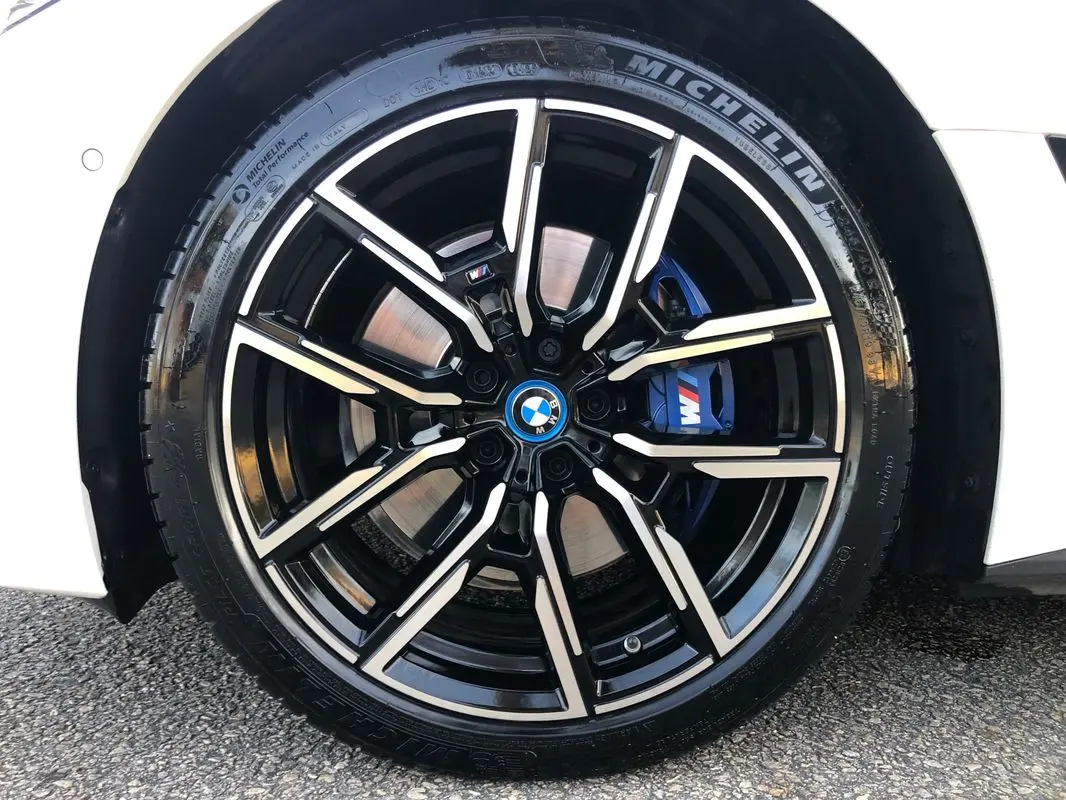 BMW i4 M50 Gran Coupe xDrive 9