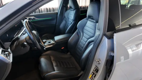 BMW i4 M50 Pack Desportivo M Pro 35