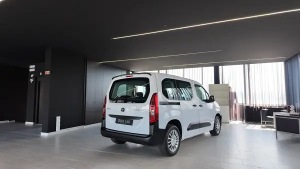 Toyota Proace City Verso 1.5D L1 Comfort 15