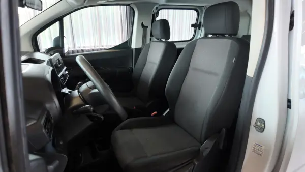 Toyota Proace City Verso 1.5D L1 Comfort 27