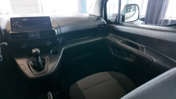 Toyota Proace City Verso 1.5D L1 Comfort 31