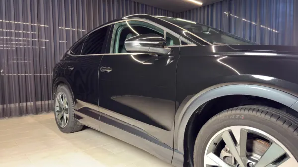 Audi Q4 Sportback e-tron 40 82 KWH Design Deluxe 6