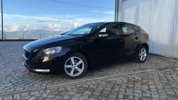 Volvo V40 2.0 D2 Momentum 2