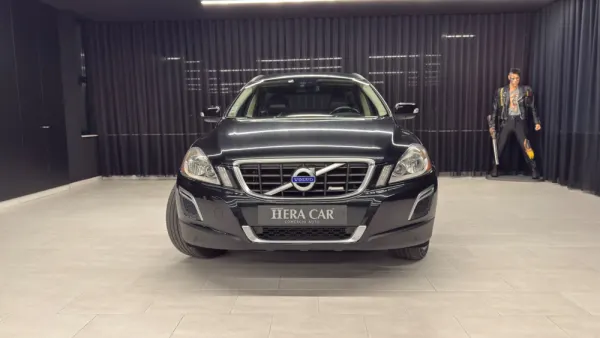 Volvo XC 60 2.0 D3 Drive R-Design 3