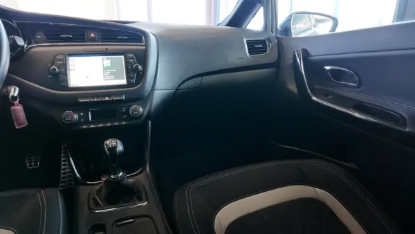 Kia Ceed 1.6 CRDi GT Line 39