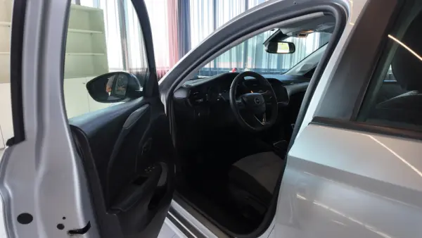 Opel Corsa 1.2 T Edition 23