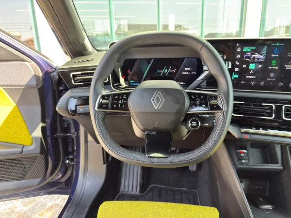 Renault 5 E-Tech 52 kWh Iconic Cinq Autonomia Conforto 10