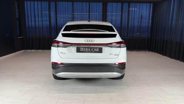 Audi Q4 Sportback e-tron 50 quattro 82 kWH 8