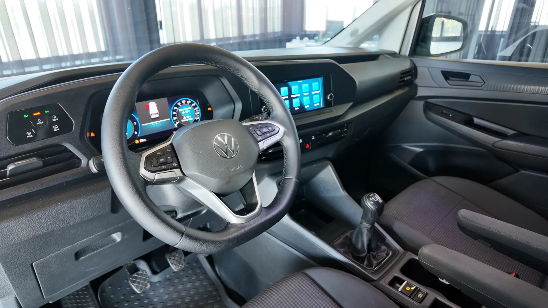 Volkswagen Caddy 29