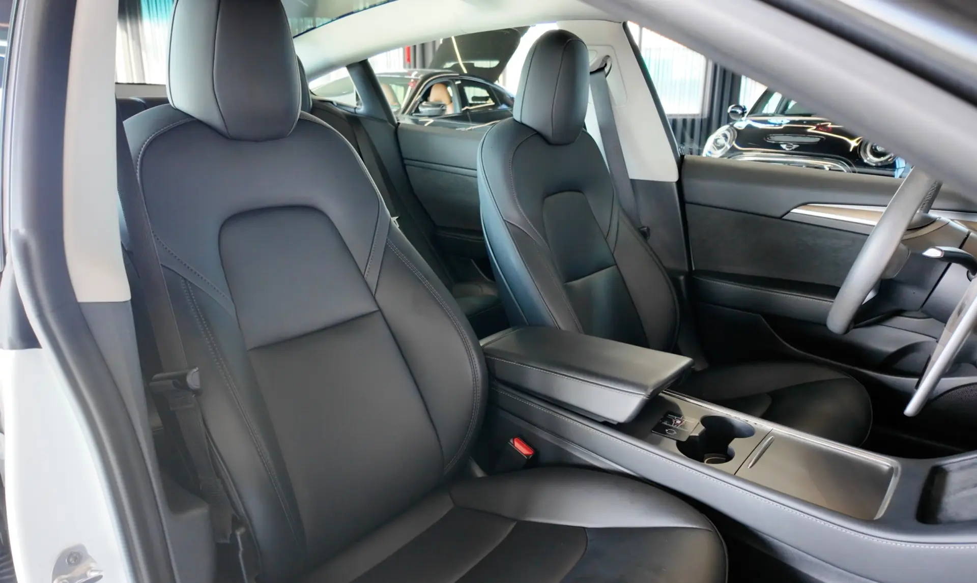 Tesla Model 3 Standard Range Plus RWD 14