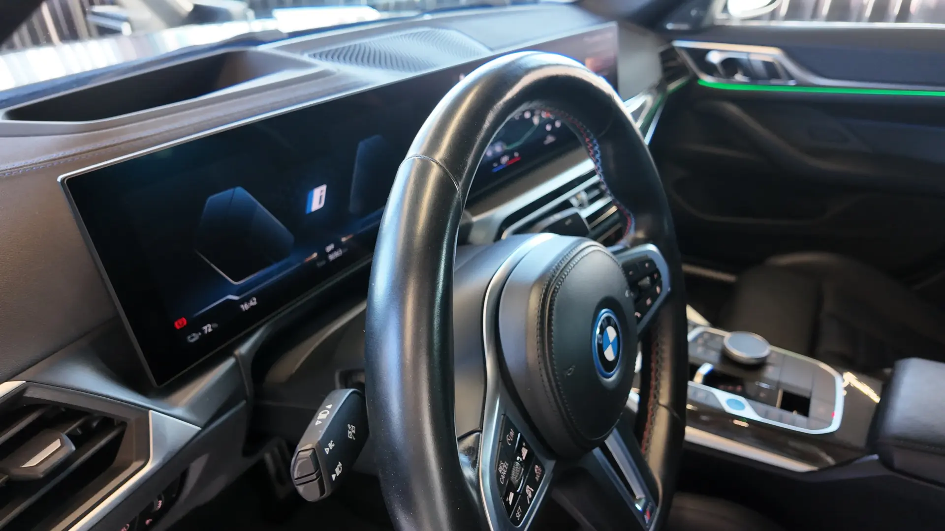 BMW i4 M50 Pack Desportivo M Pro 43