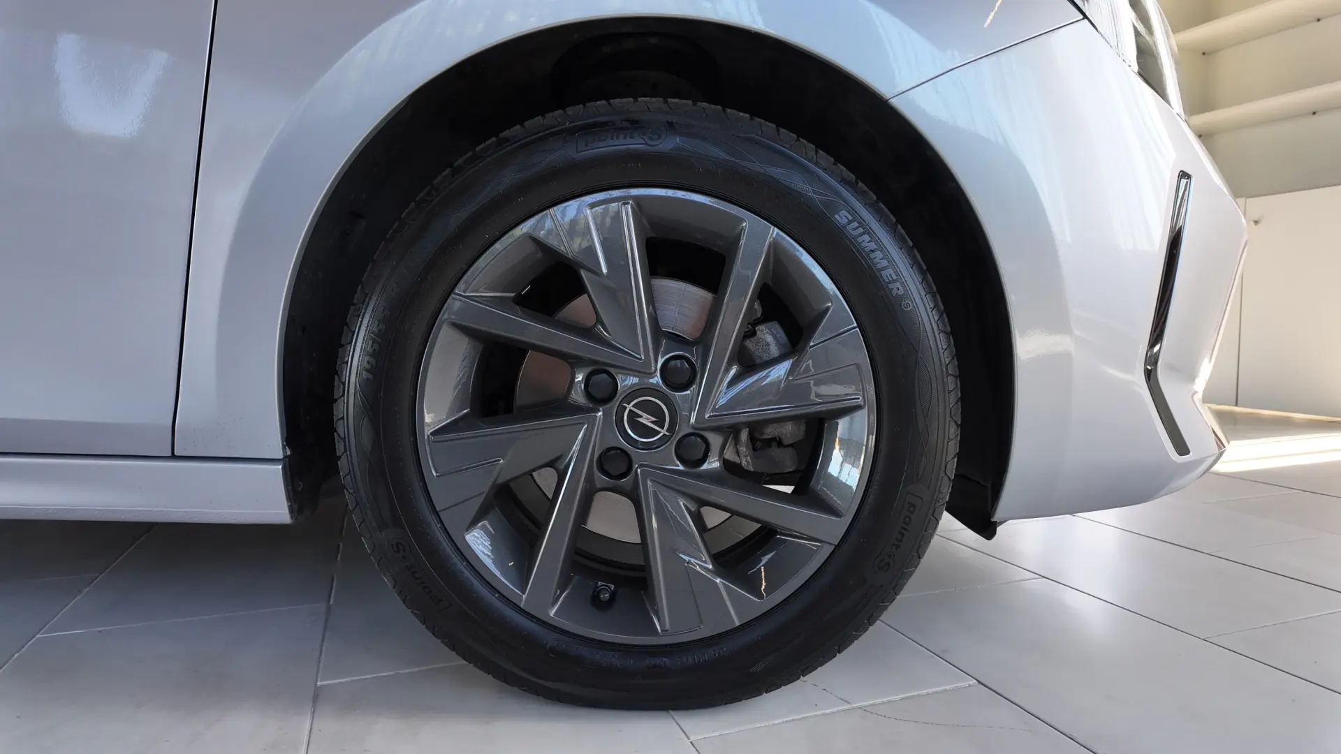 Opel Corsa 1.2 T Edition 11