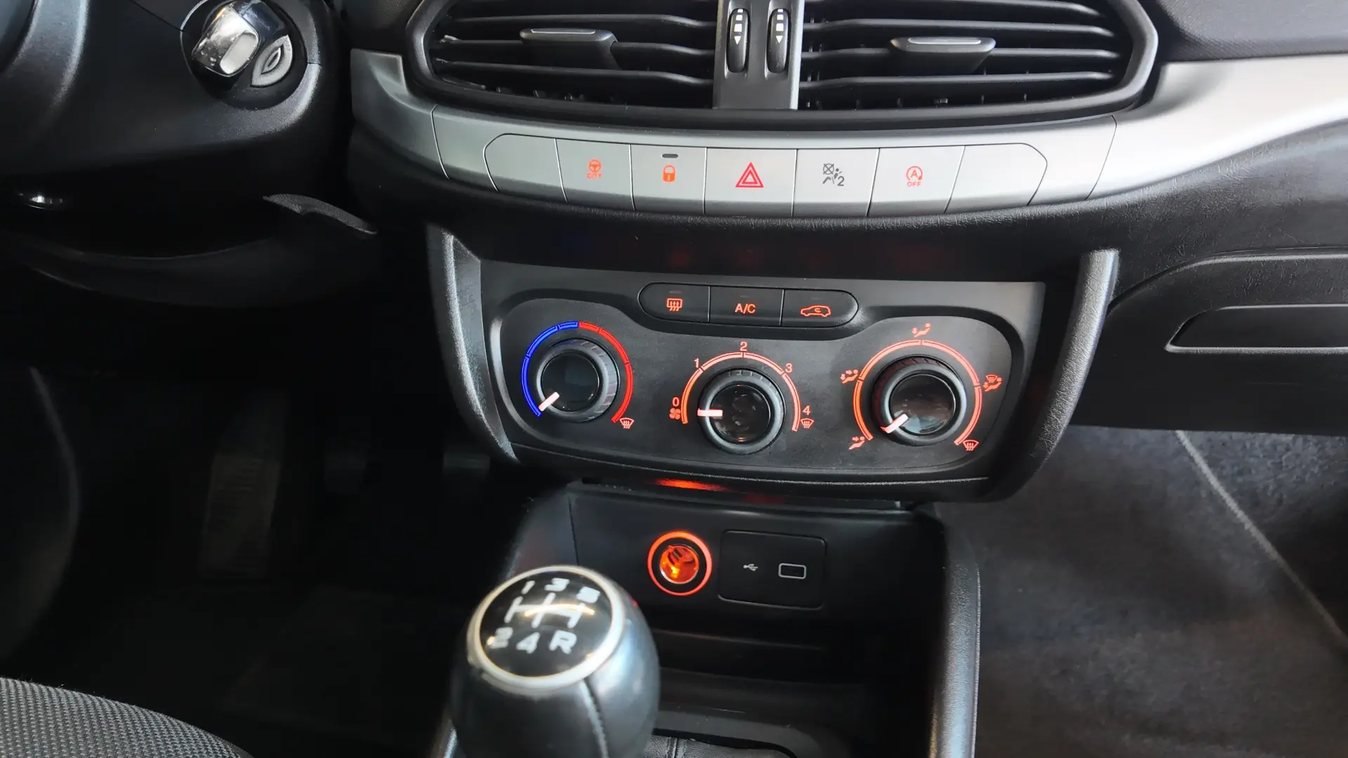 Fiat Tipo 1.3 MultiJet 30