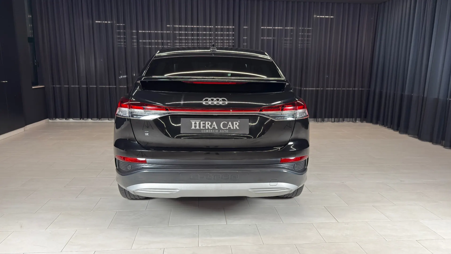 Audi Q4 Sportback e-tron 40 82 KWH Design Deluxe 11