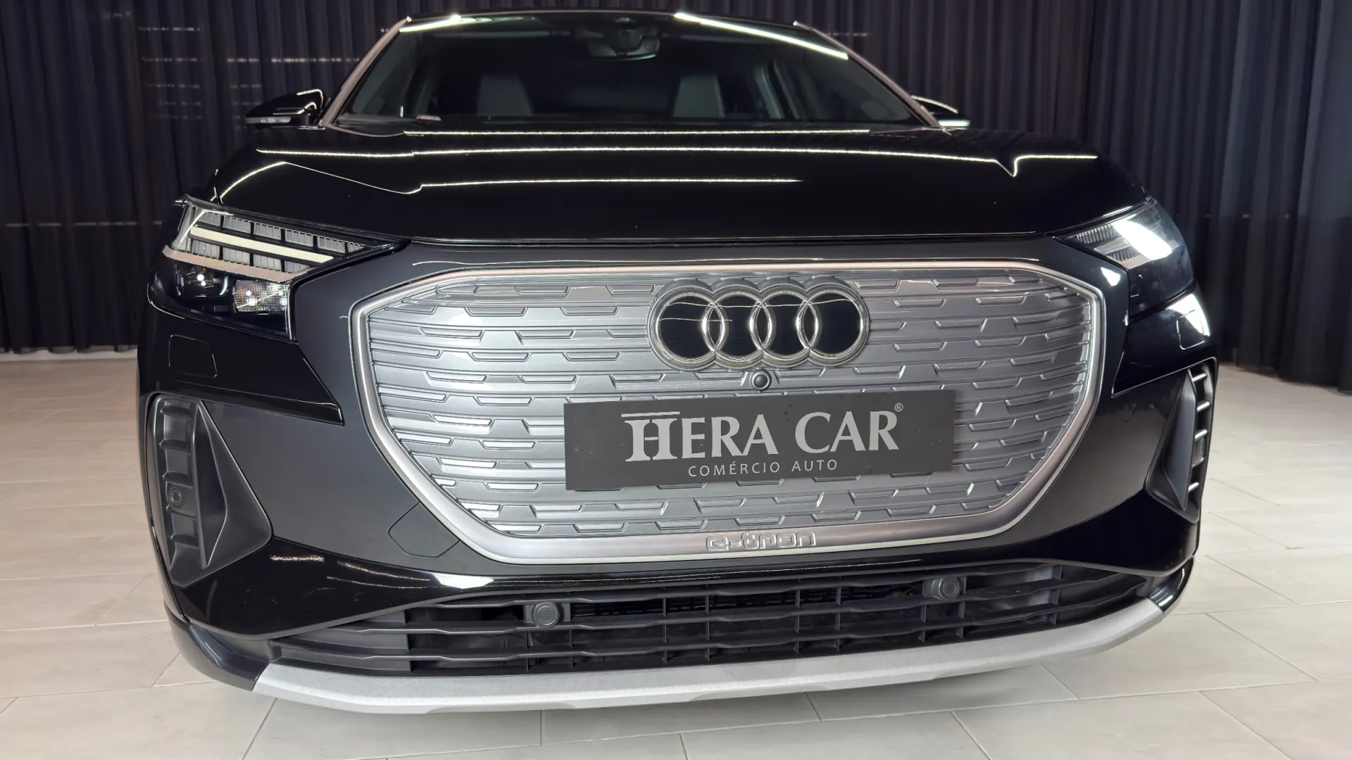 Audi Q4 Sportback e-tron 40 82 KWH Design Deluxe 4