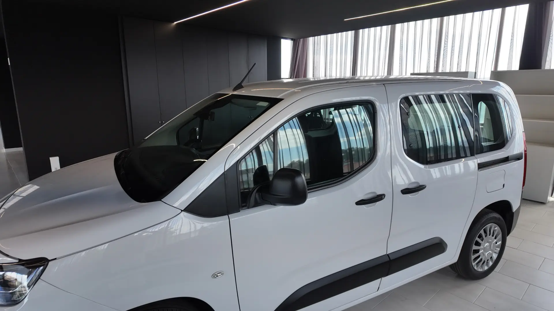 Toyota Proace City Verso 1.5D L1 Comfort 12