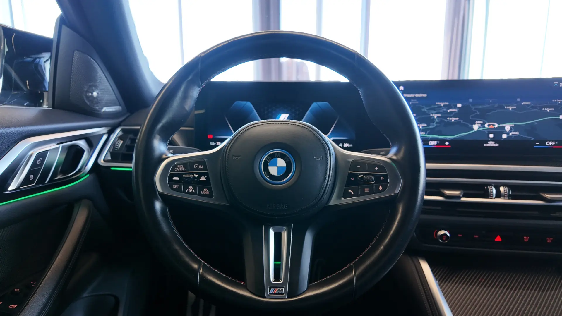 BMW i4 M50 Pack Desportivo M Pro 54