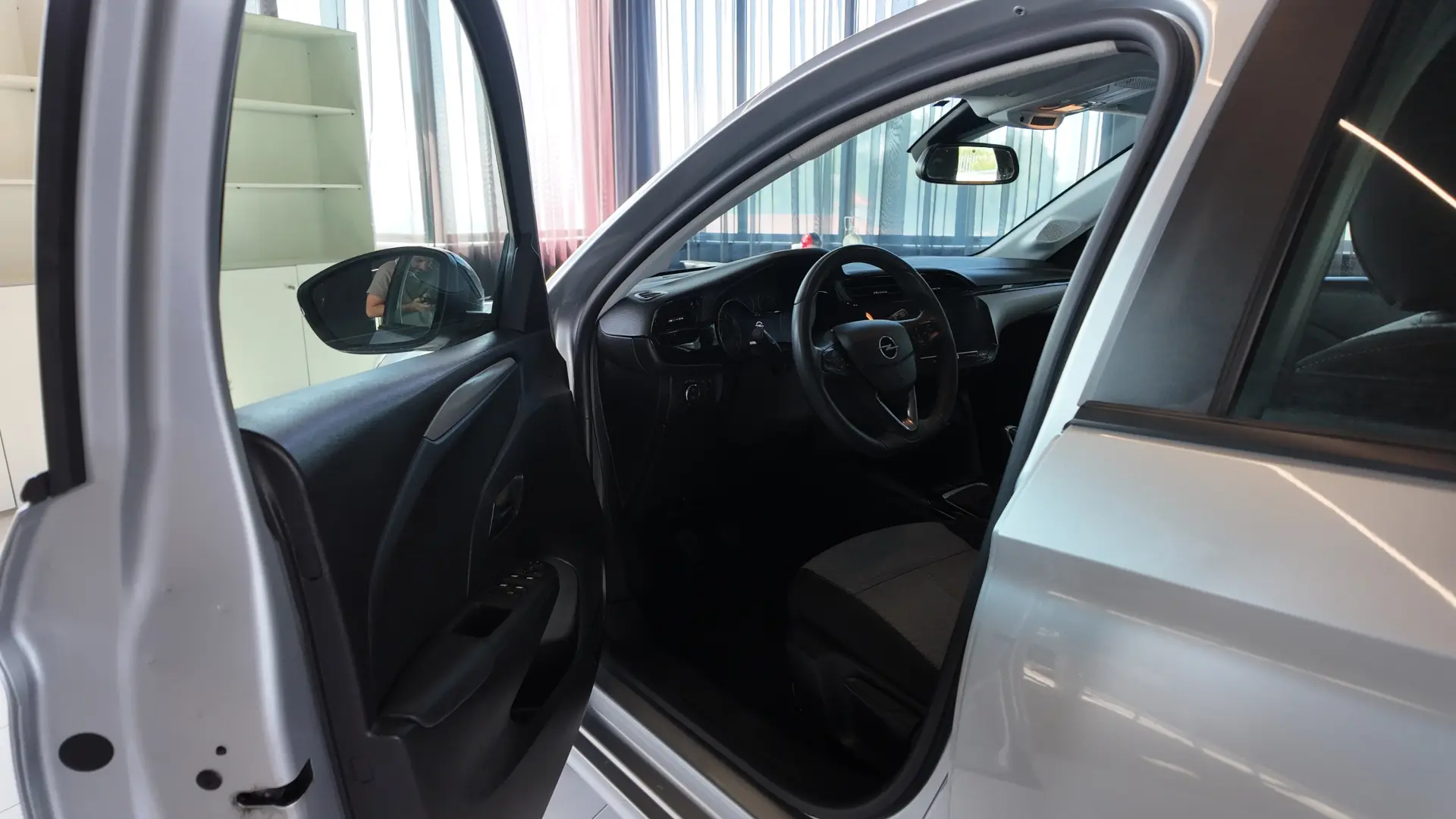 Opel Corsa 1.2 T Edition 23