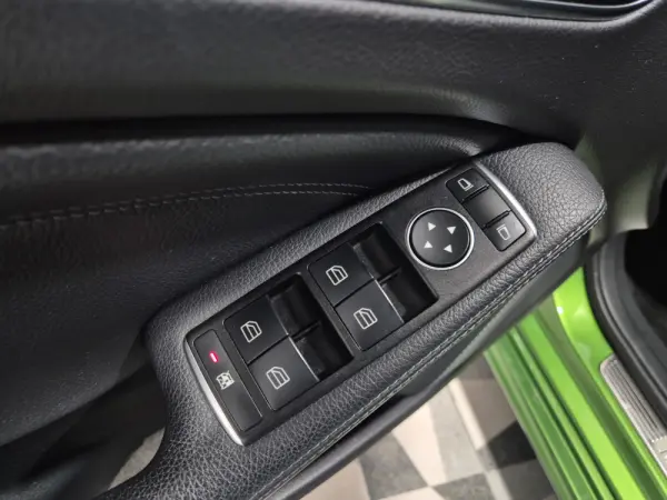 Mercedes-Benz A 180 d Style 27