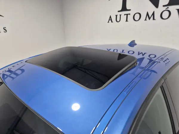 BMW 116 i Pack M 10