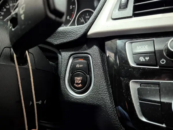 BMW 318 d Aut. 24