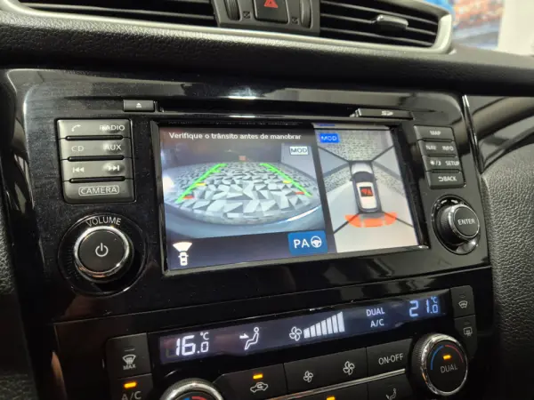 Nissan Qashqai 1.5 dCi Tekna Premium 25