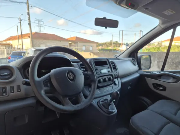 Renault Trafic 1.6 dCi L1H1 1.0T 15