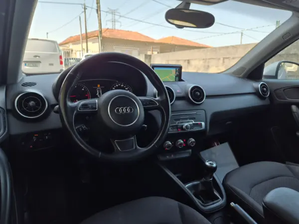 Audi A1 Sportback 1.4 TDI Design 15