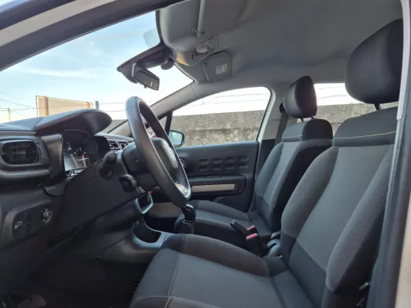 Citroen C3 Pure Tech S&S Live 11