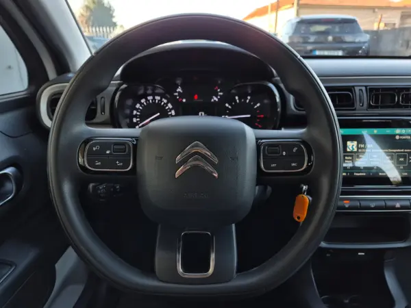 Citroen C3 Pure Tech S&S Live 16