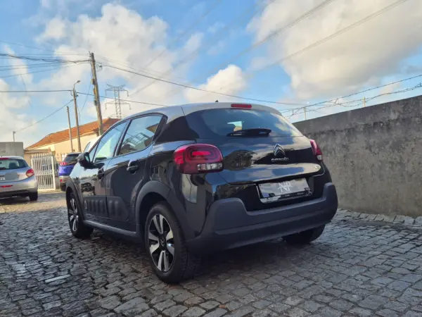 Citroen C3 1.2 PureTech Shine 4