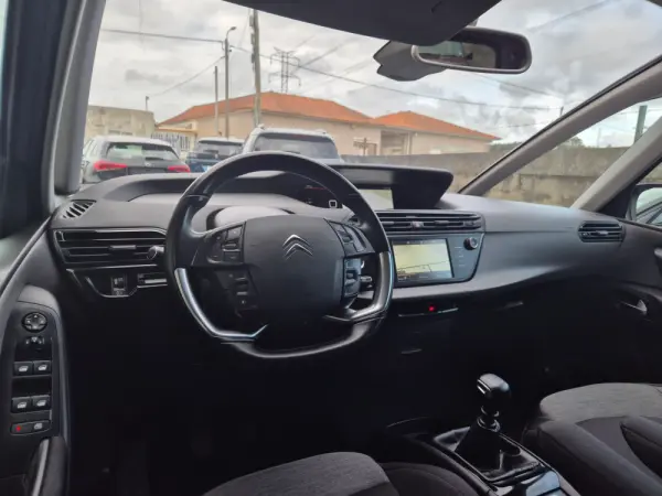 Citroen C4 Spacetourer BlueHDi 130 Stop&Start SHINE 21