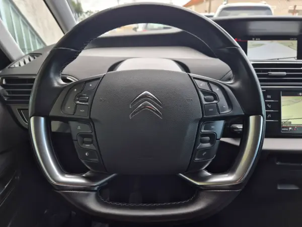 Citroen C4 Spacetourer BlueHDi 130 Stop&Start SHINE 24