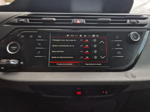 Citroen C4 Spacetourer BlueHDi 130 Stop&Start SHINE 31