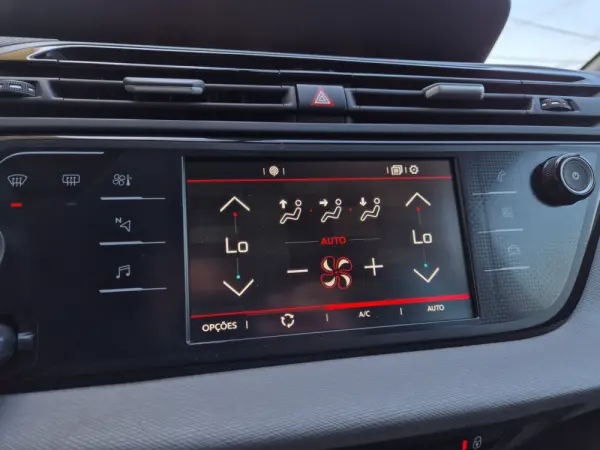 Citroen C4 Spacetourer BlueHDi 130 Stop&Start EAT8 FEEL 31