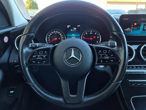 Mercedes-Benz C 200 d Station 9G-TRONIC 21