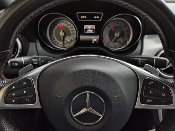 Mercedes-Benz CLA 200 d Shooting Brake AMG Line Aut. 19