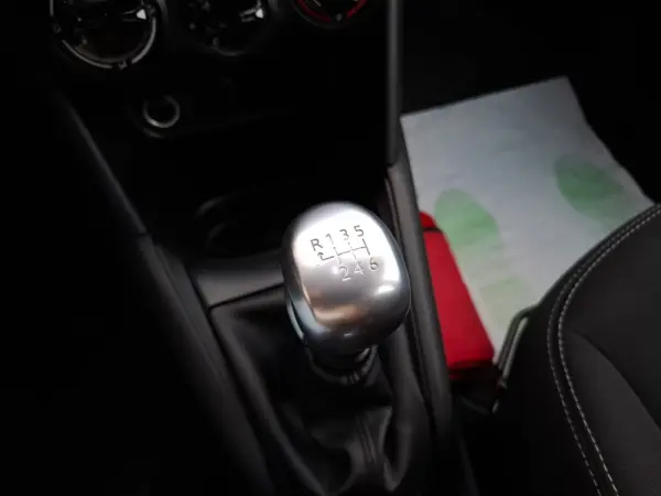 Peugeot 208 1.5 BlueHDi Active 23