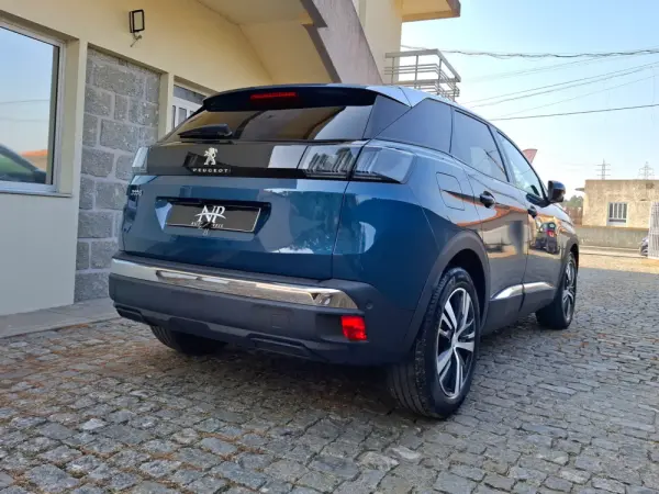 Peugeot 3008 1.5 BlueHDi Allure EAT8 4