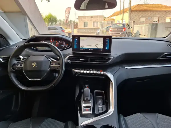 Peugeot 3008 1.5 BlueHDi Allure EAT8 21
