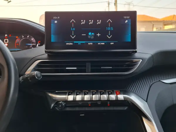 Peugeot 3008 1.5 BlueHDi Allure EAT8 29