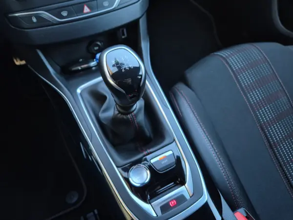 Peugeot 308 SW 1.5 BlueHDi GT Line 36