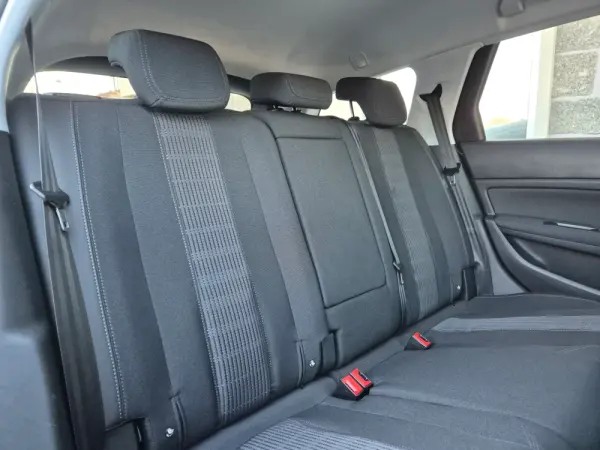 Peugeot 308 SW 1.5 BlueHDi Allure EAT8 10