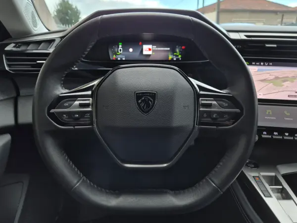 Peugeot 308 SW BlueHDi 130 EAT8 Allure 18