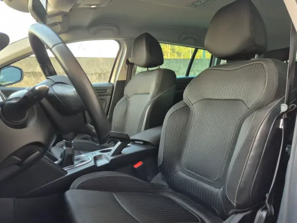 Renault Mégane Sport Tourer 1.5 dCi Limited 14
